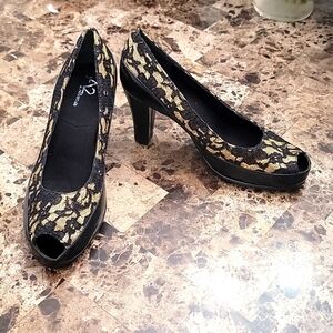 AEROSOLES Black and Gold Lace Heels